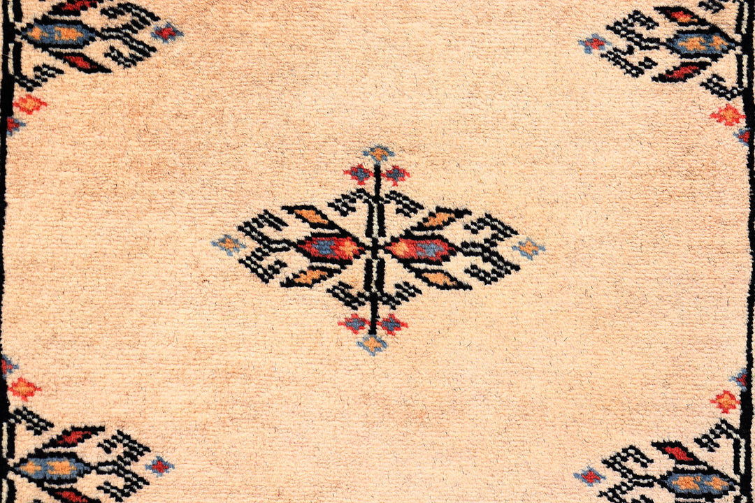 Bisque Butterfly 2' 6 x 13' 5 - No. 72652