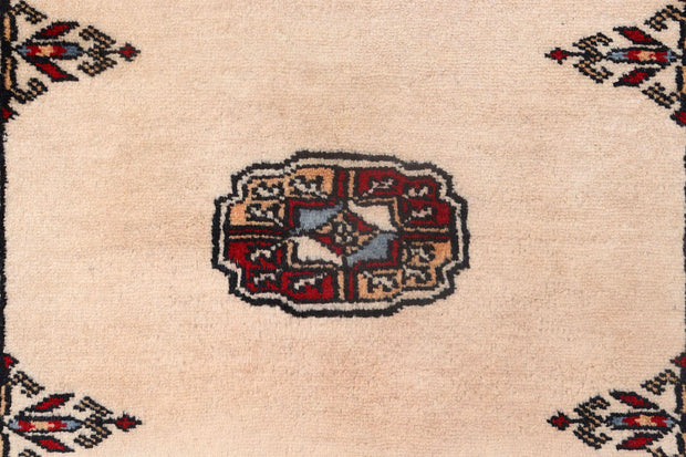 Bisque Bokhara 2' 7 x 10' 8 - No. 72664