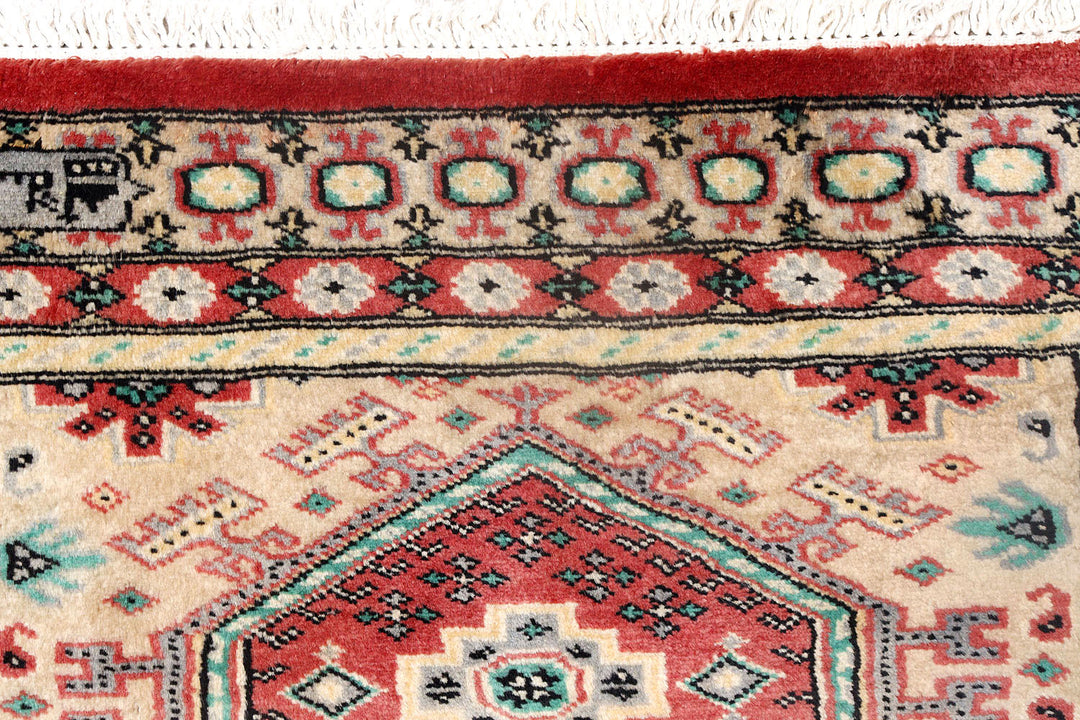 Bisque Caucasian 2'  7" x 9'  7" - No. QA35528