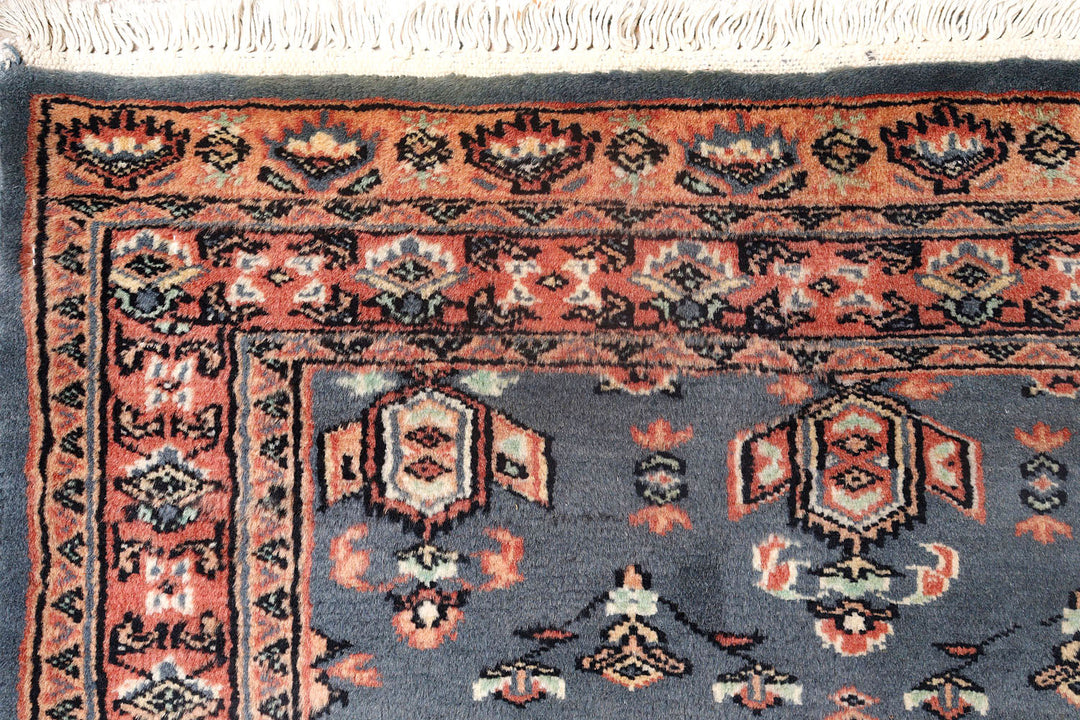 Slate Grey Caucasian 2'  7" x 9'  9" - No. QA48329