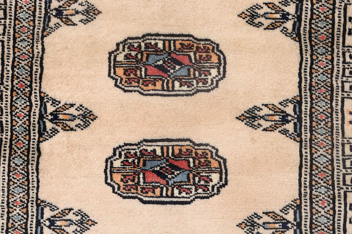 Bisque Bokhara 2' 6 x 9' 9 - No. 72702