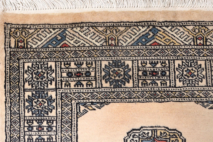 Bisque Bokhara 2' 6 x 10' 8 - No. 72705