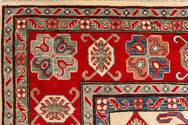 Blanched Almond Kazak 6' 8 x 9' 8 - No. 72709