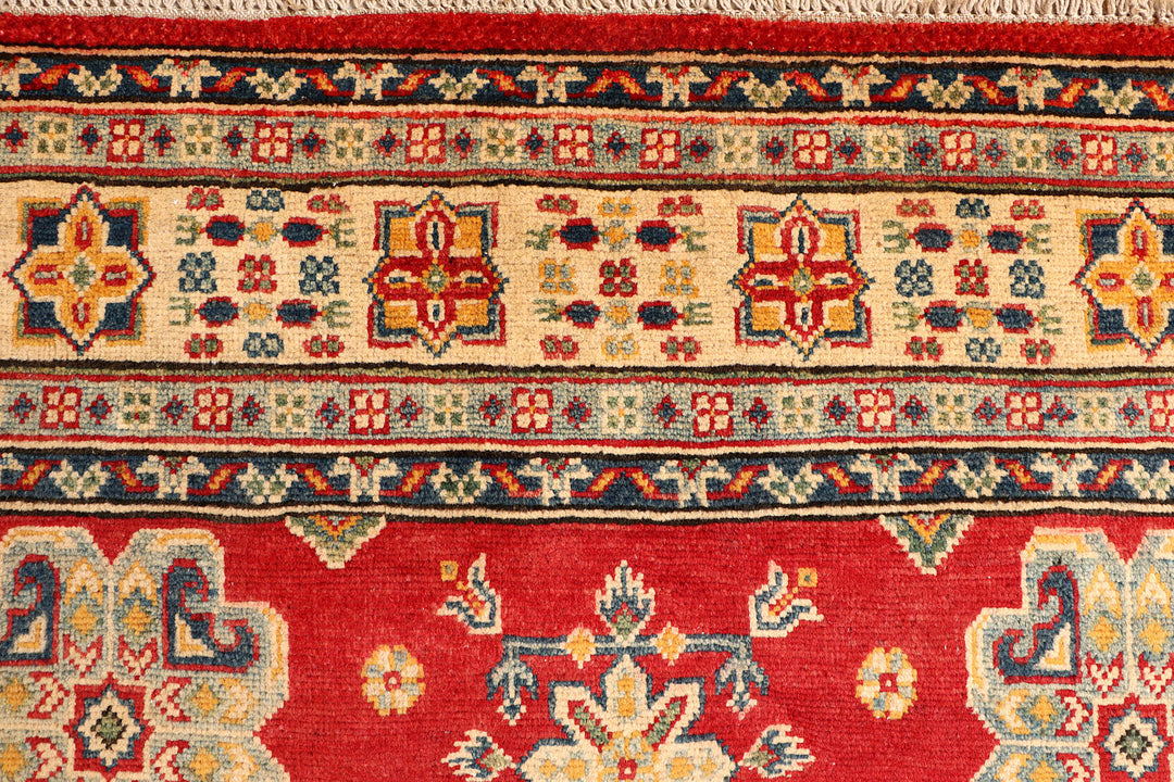 Red Kazak 4'  11" x 6'  8" - No. QA72185