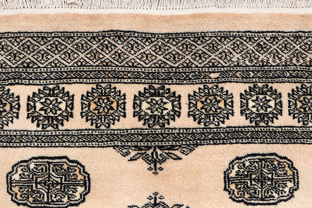 Bisque Bokhara 4' x 6' 8 - No. 72763