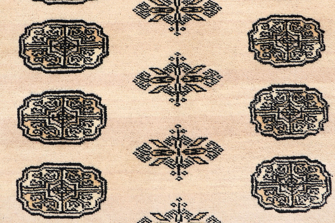 Bisque Bokhara 4' x 6' 8 - No. 72763