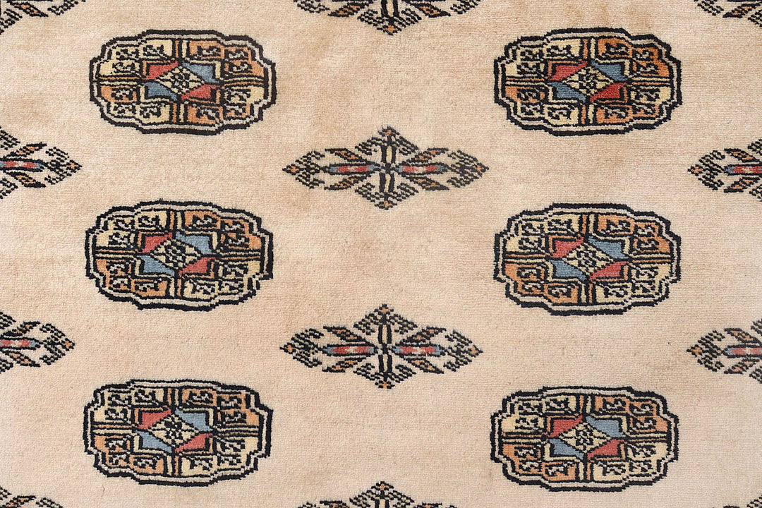 Bisque Bokhara 4' 1 x 5' 7 - No. 72774