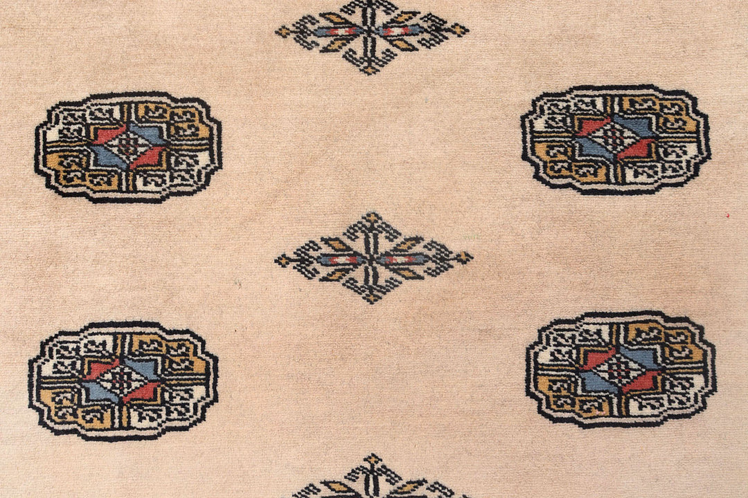 Bisque Bokhara 4' 1 x 5' 9 - No. 72777