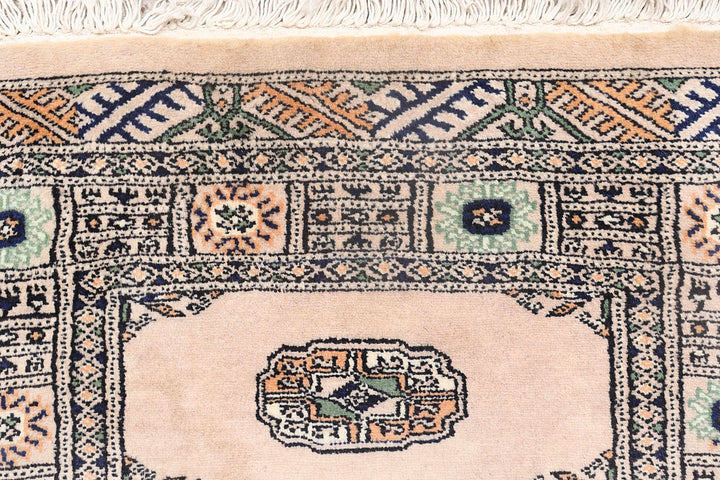 Bisque Bokhara 2' 7 x 10' 3 - No. 72812