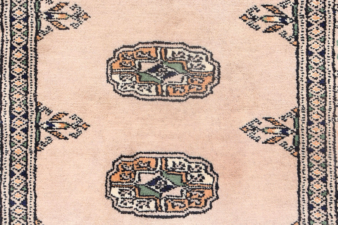 Bisque Bokhara 2' 7 x 10' 3 - No. 72812