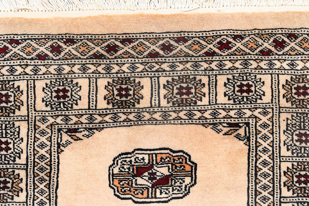 Bisque Bokhara 2' 7 x 9' 10 - No. 72816