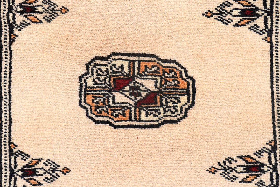 Bisque Bokhara 2' 7 x 9' 10 - No. 72816