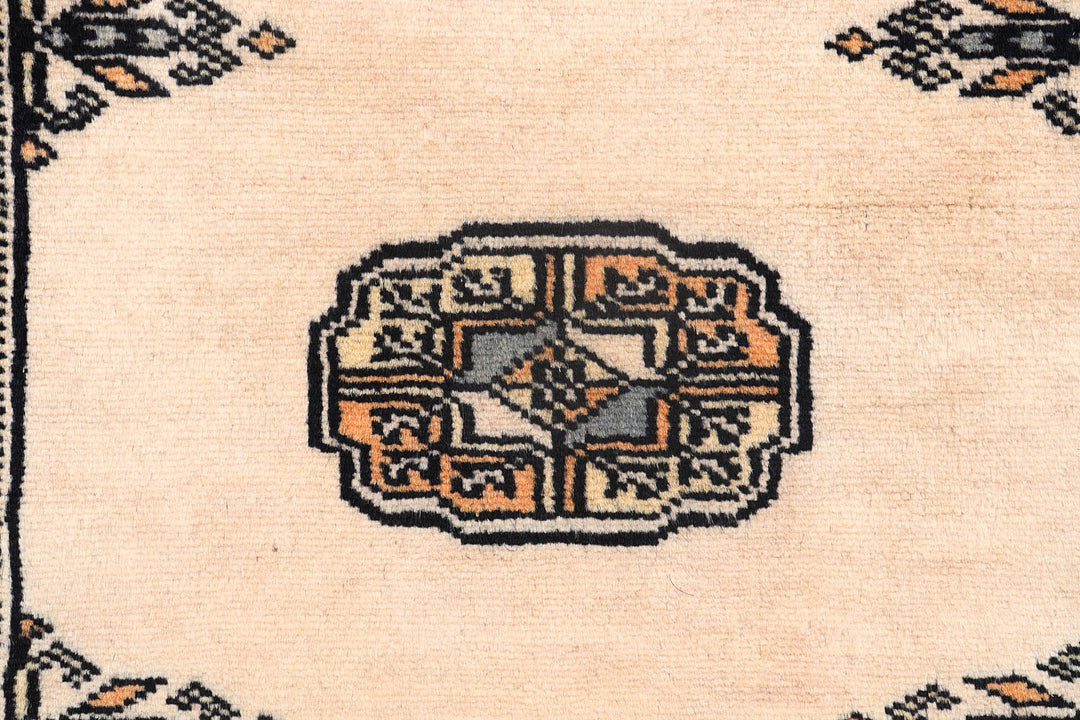 Bisque Bokhara 2' 5 x 10' 1 - No. 72821