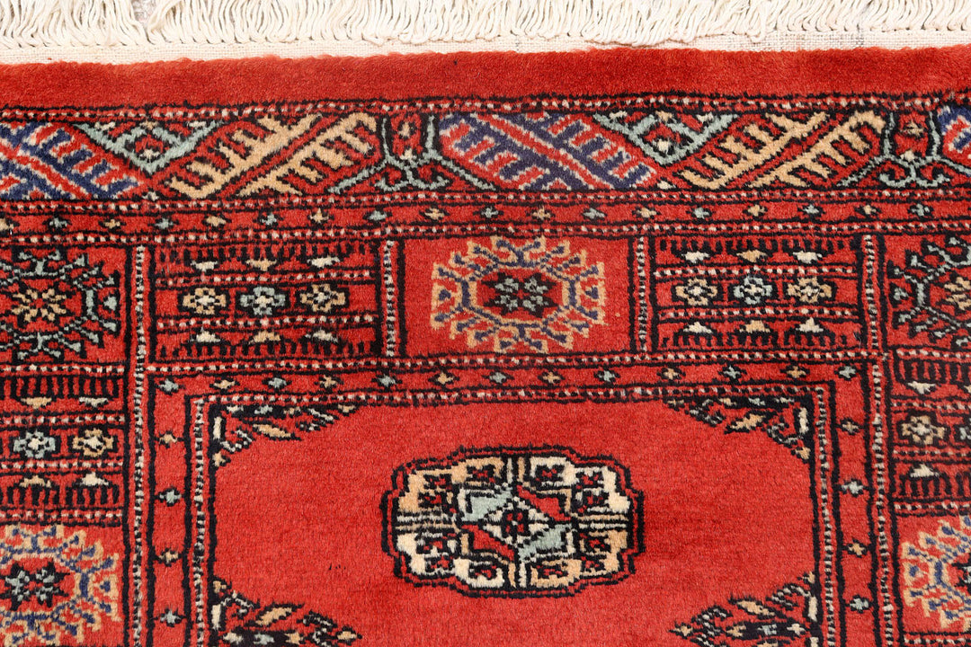 Tomato Bokhara 2'  7" x 9'  10" - No. QA97728