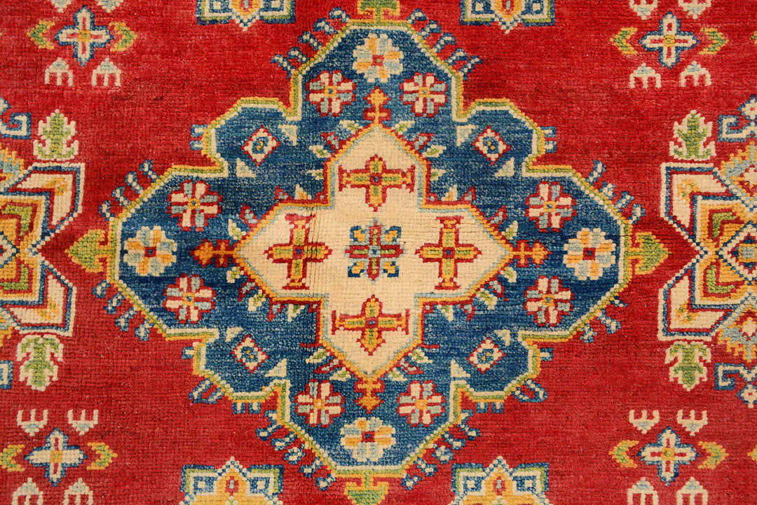 Firebrick Kazak 4' 11 x 6' 11 - No. 72850