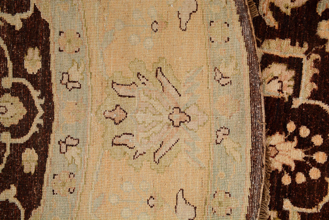 Saddle Brown Ziegler 8' 1 x 7' 10 - No. 72872