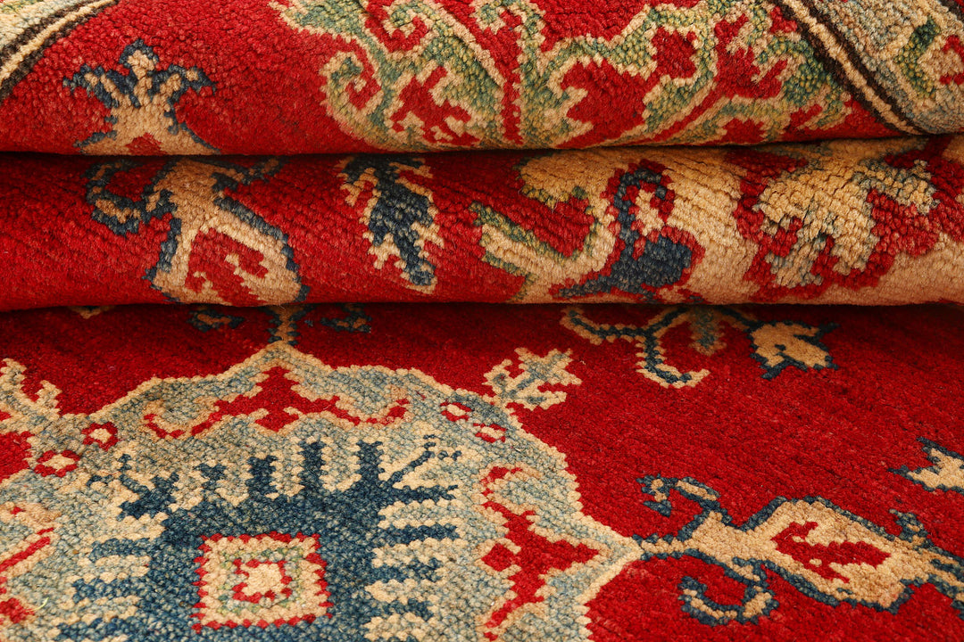 Red Kazak 4'  11" x 6'  7" - No. QA16047
