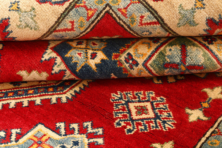 Red Kazak 5'  1" x 6'  11" - No. QA61932