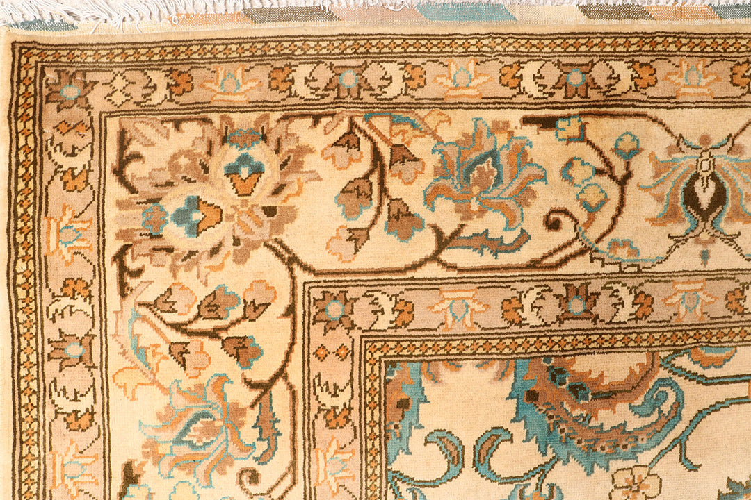 White Afghan Khal Mohammadi Rug 8' 6" x 11' 6" Hand-Knotted detail