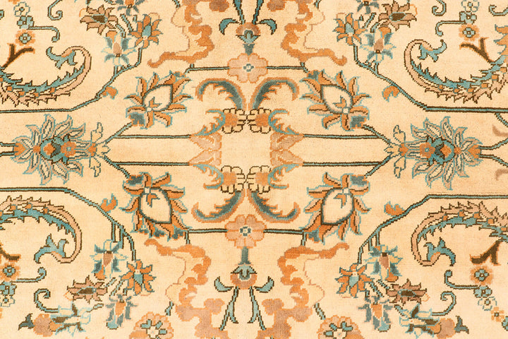 Navajo White Khal Mohammadi 8'  6" x 11'  6" - No. QA33610