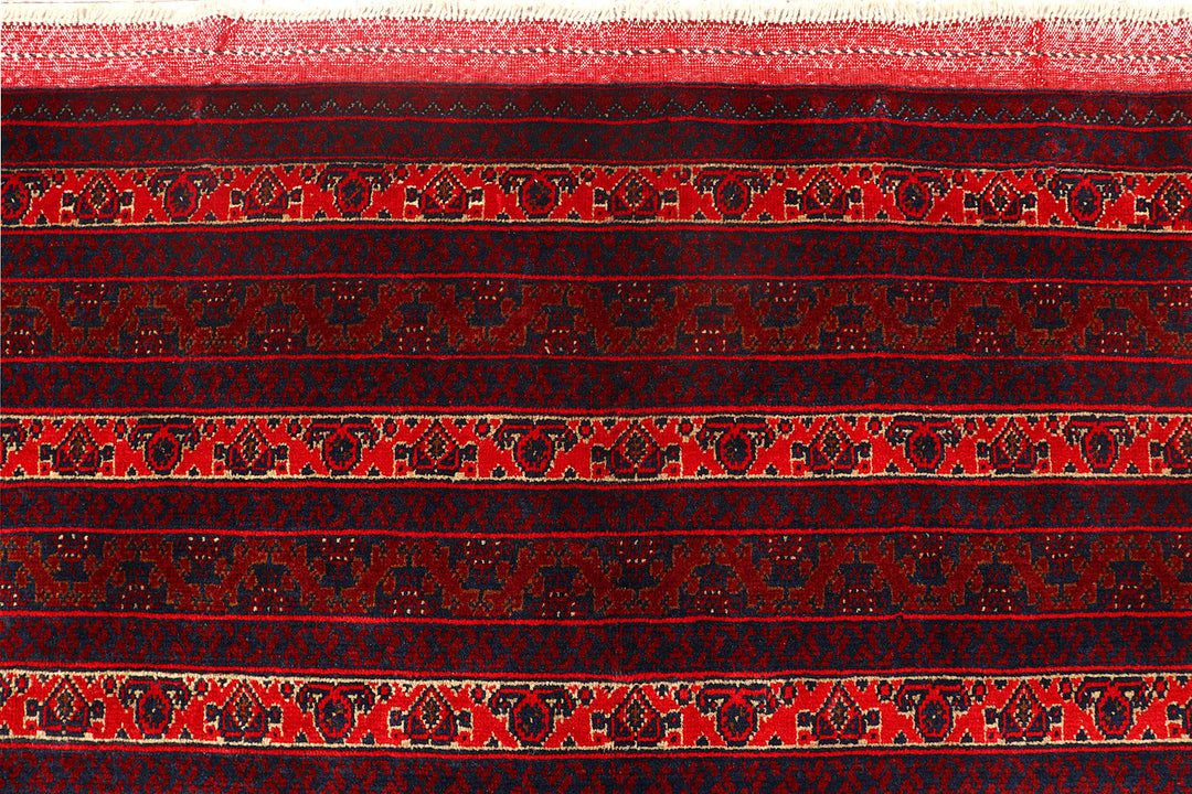 Red Khal Mohammadi 6'  6" x 9'  6" - No. QA63782