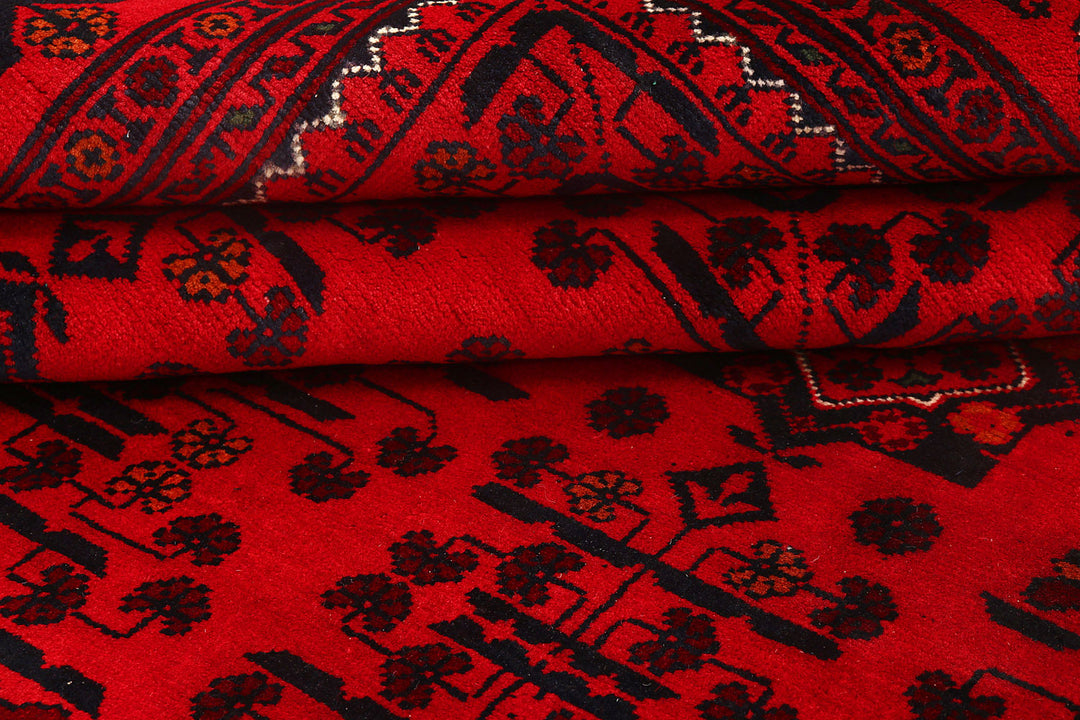 Red Khal Mohammadi 5'  6" x 6'  9" - No. QA76578