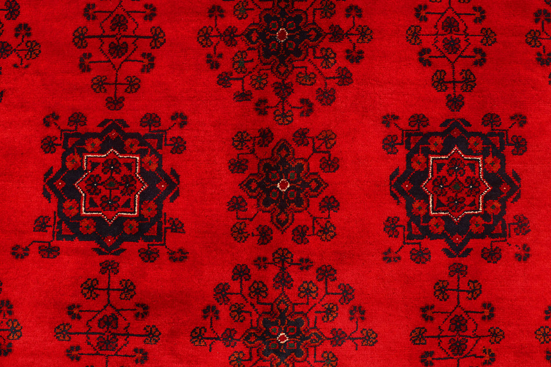 Red Khal Mohammadi 5'  6" x 7'  10" - No. QA77161