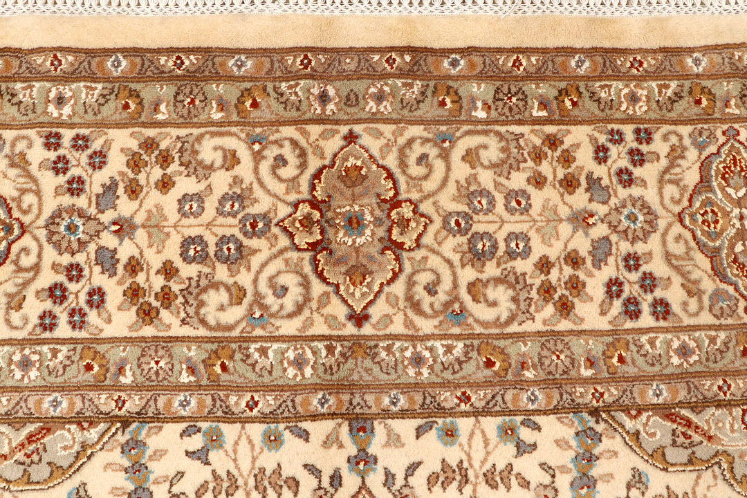 Bisque Gombud 8'  10" x 12'  5" - No. QA64289