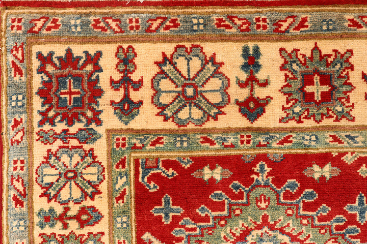 Red Kazak 4'  10" x 6'  4" - No. QA18561