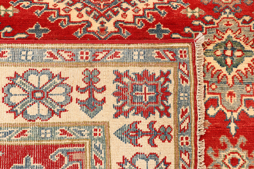 Red Kazak 4'  10" x 6'  4" - No. QA18561