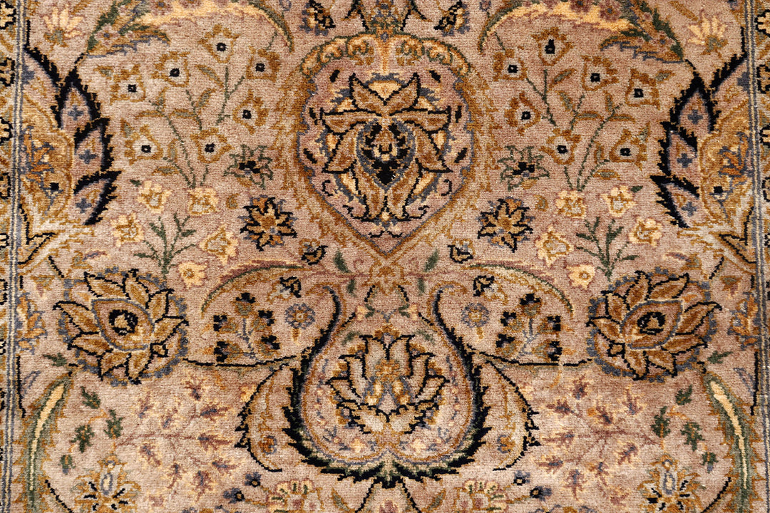 Burlywood Sultanabad 2'  6" x 11'  11" - No. QA92009