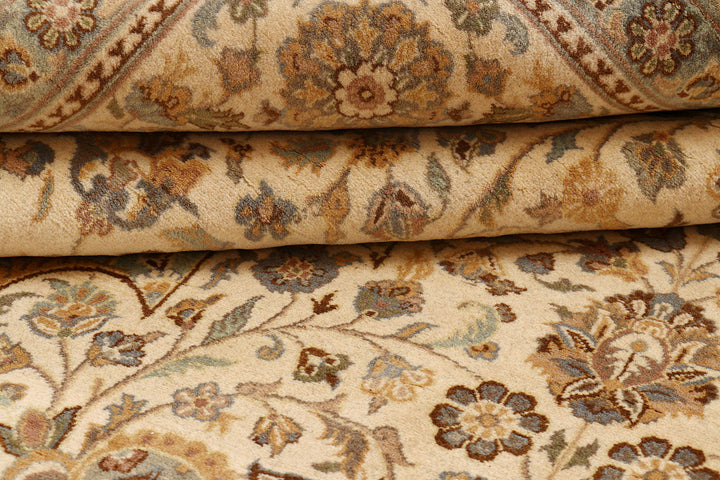 Navajo White Kirman 9'  1" x 12'  4" - No. QA90621