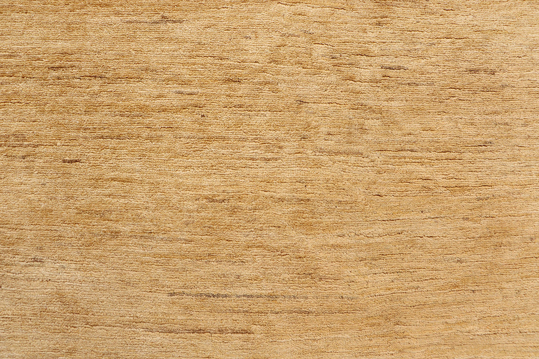 Moccasin Gabbeh 6'  3" x 6'  9" - No. QA67700