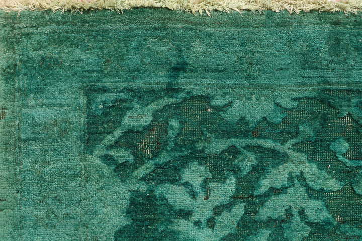 Green Afghan Overdyed Rug 2' 7" x 8' 8" Hand-Knotted detail