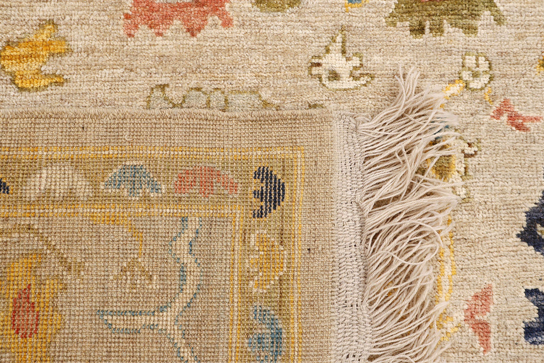 Blanched Almond Oushak 7'  10" x 10'  1" - No. QA20057