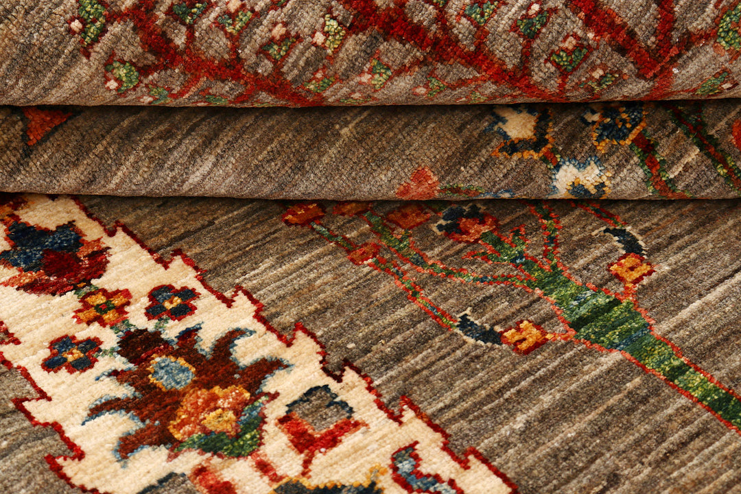 Tan Kazak 5'  9" x 7'  7" - No. QA61698