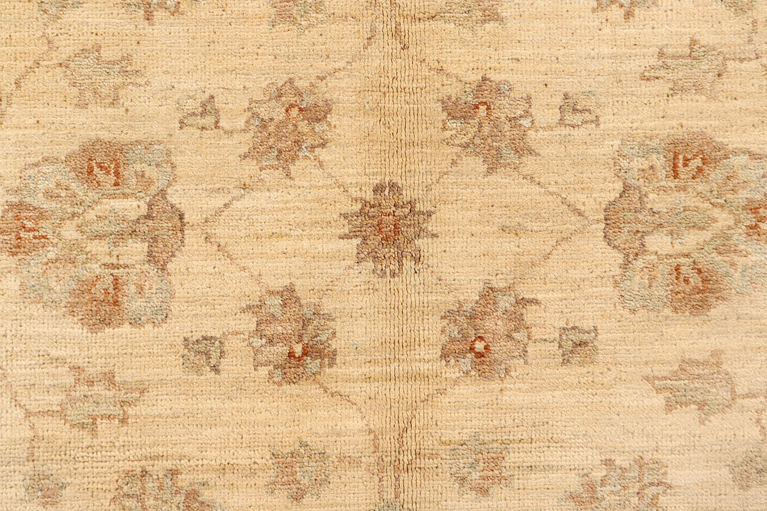 Blanched Almond Ziegler 4'  2" x 5'  10" - No. QA87140