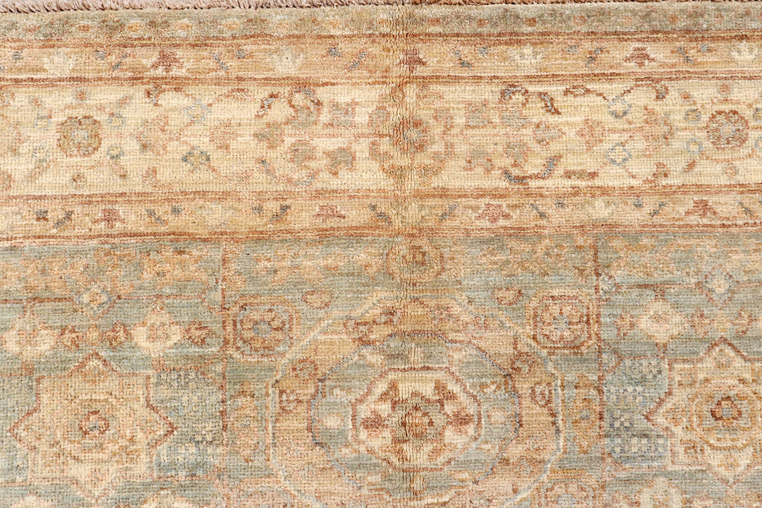 Navajo White Mamluk 4'  1" x 6' " - No. QA95770