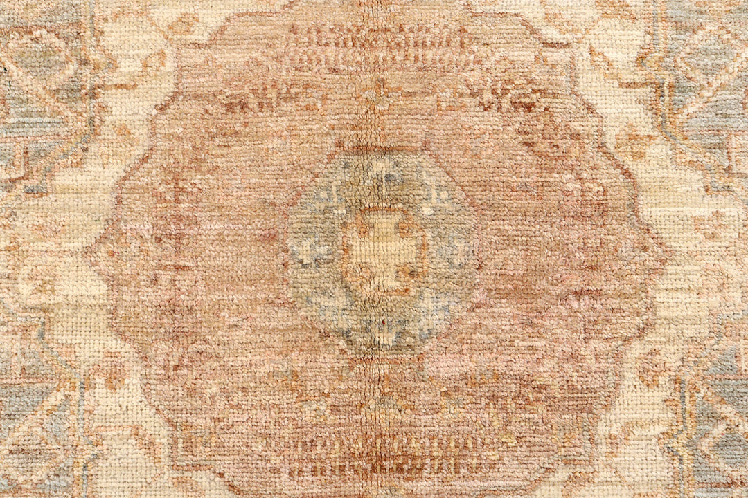 Navajo White Mamluk 4'  1" x 6' " - No. QA95770