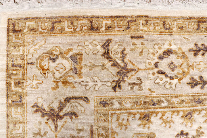 White Afghan Oushak Rug 8' 10" x 12' Hand-Knotted detail
