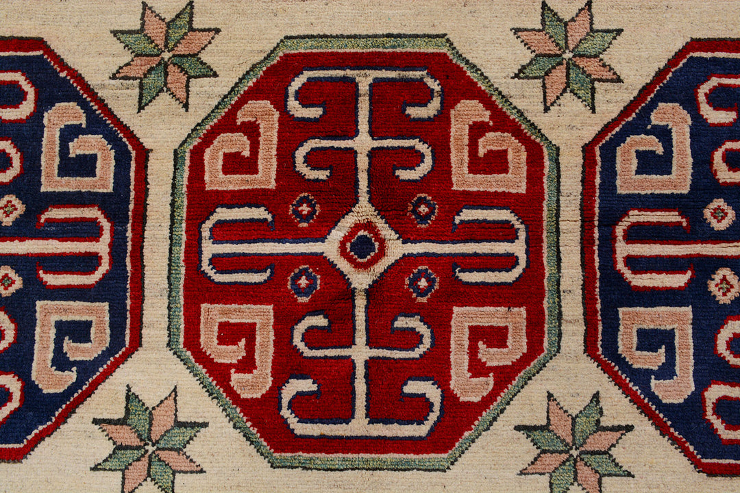 Blanched Almond Kazak 6' 9 x 9' 9 - No. 73697