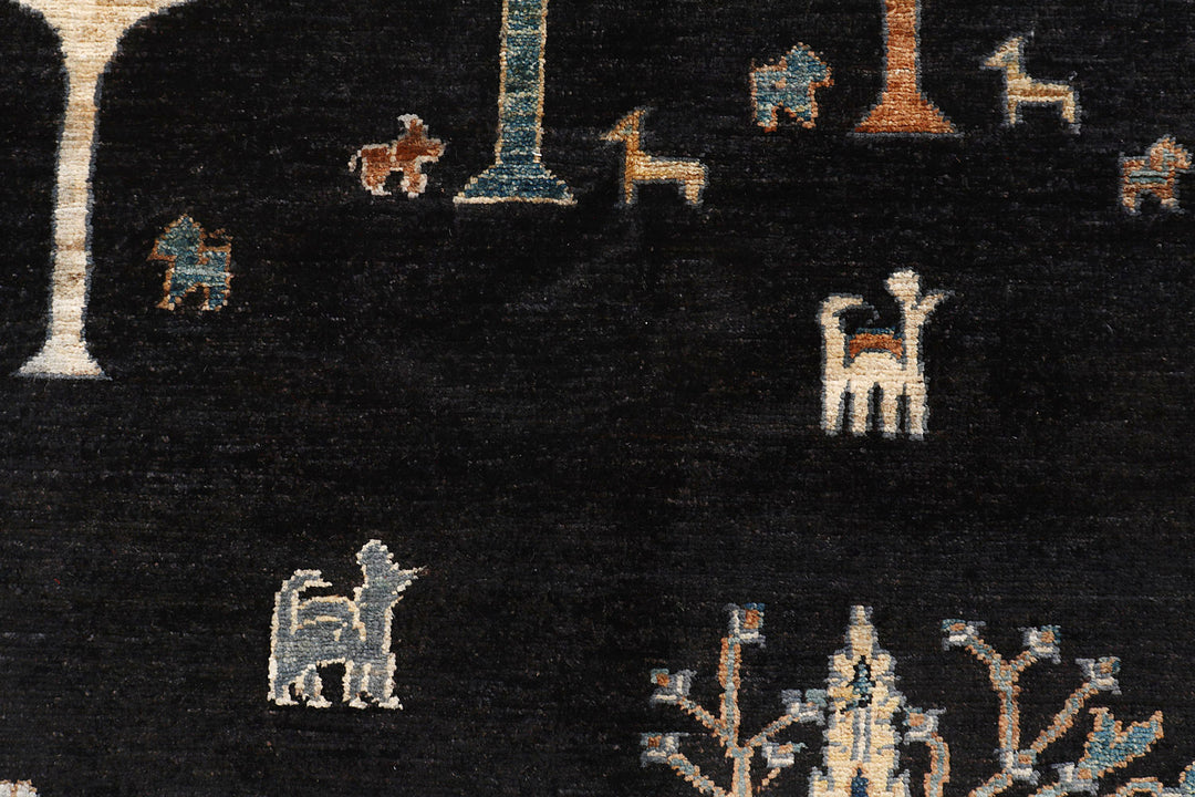 Black Herati 4'  9" x 6'  4" - No. QA16766