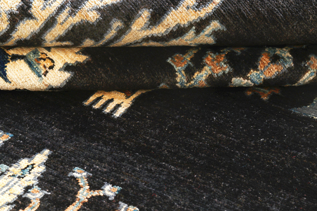 Black Herati 4'  9" x 6'  4" - No. QA16766