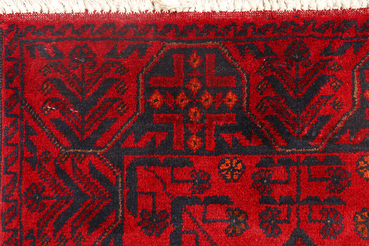 Firebrick Khal Mohammadi 2'  7" x 6'  6" - No. QA16000