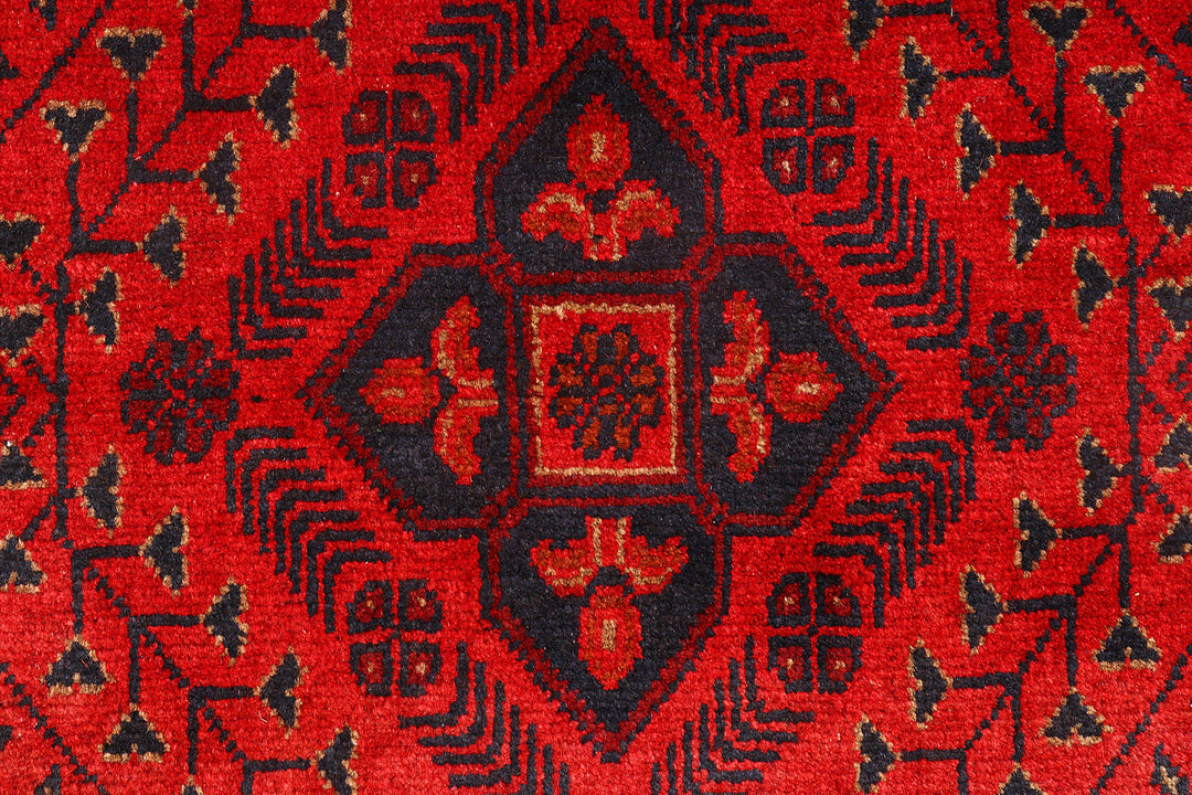 Red Khal Mohammadi 2'  9" x 6'  3" - No. QA98054