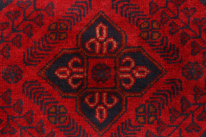 Firebrick Khal Mohammadi 2'  7" x 6'  4" - No. QA29578