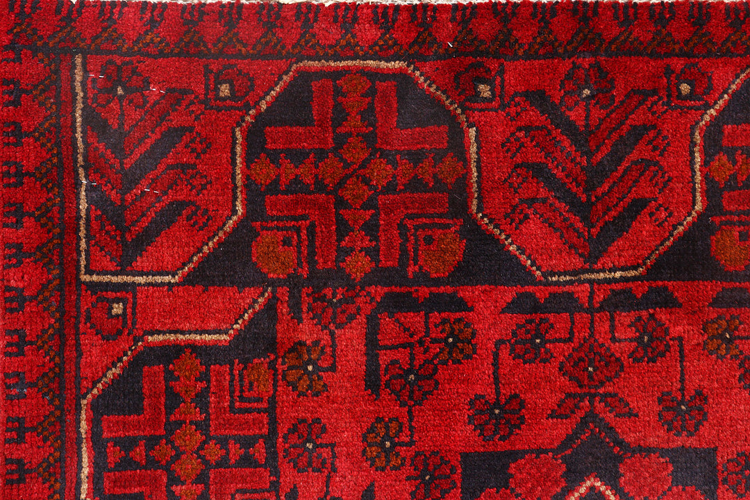 Red Khal Mohammadi 2'  7" x 6'  2" - No. QA84339