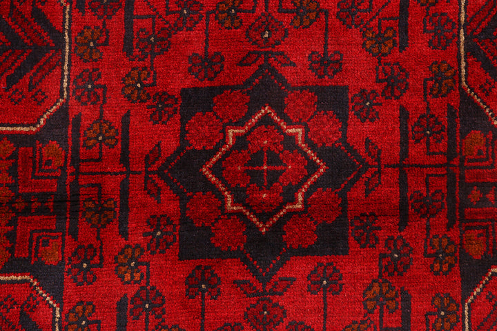 Red Khal Mohammadi 2'  7" x 6'  2" - No. QA84339