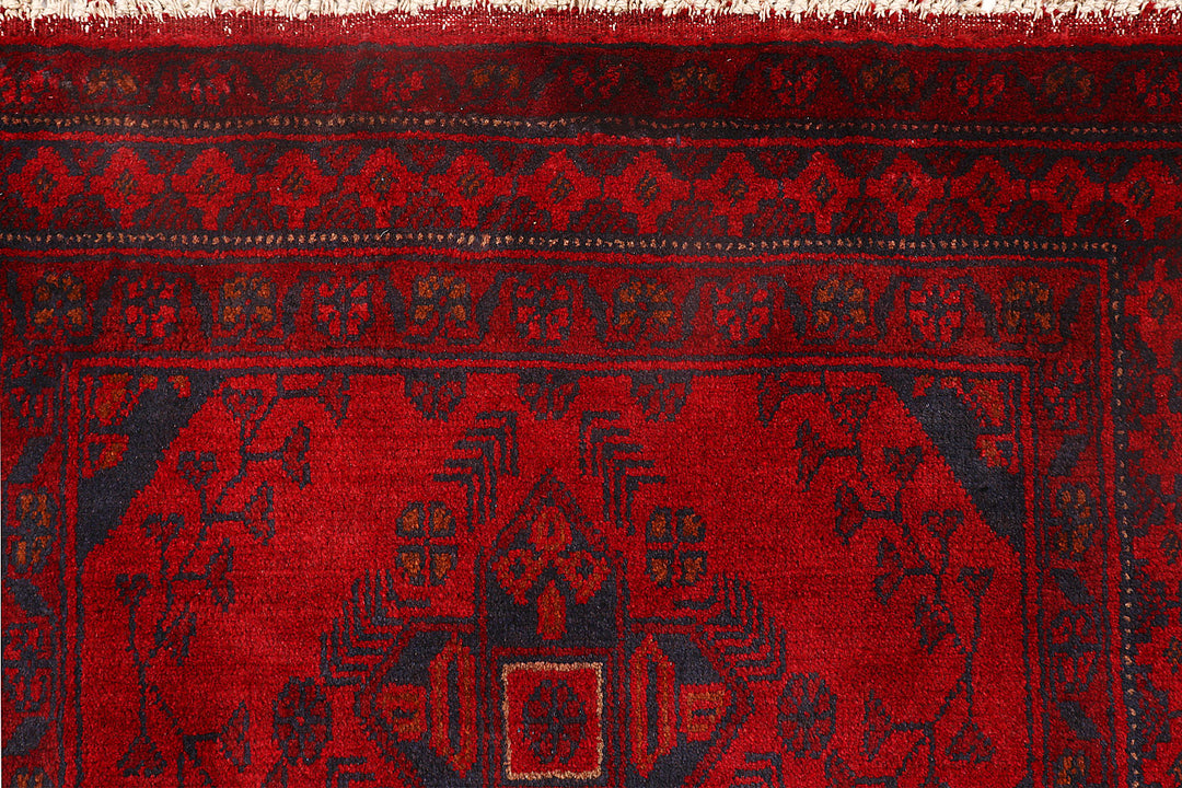 Firebrick Khal Mohammadi 2'  8" x 6' " - No. QA38244