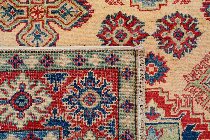 Bisque Kazak 4'  10" x 6'  4" - No. QA40613